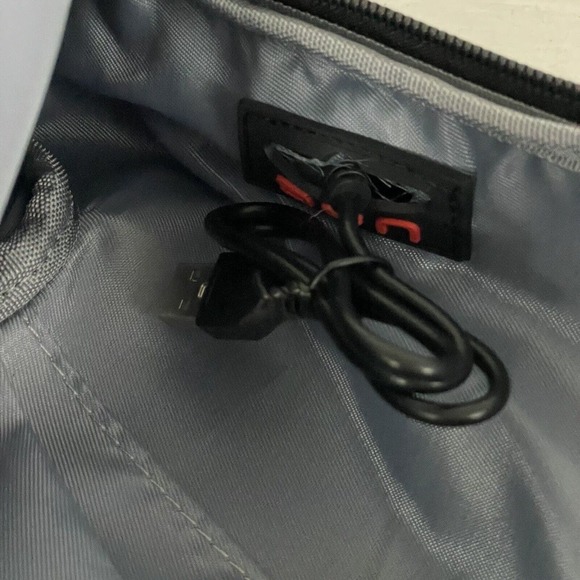 WEIXIER Men's Crossbody Bag Shoulder Sling Anti-theft Lock USB Oxford Bag EUC - Picture 4 of 9